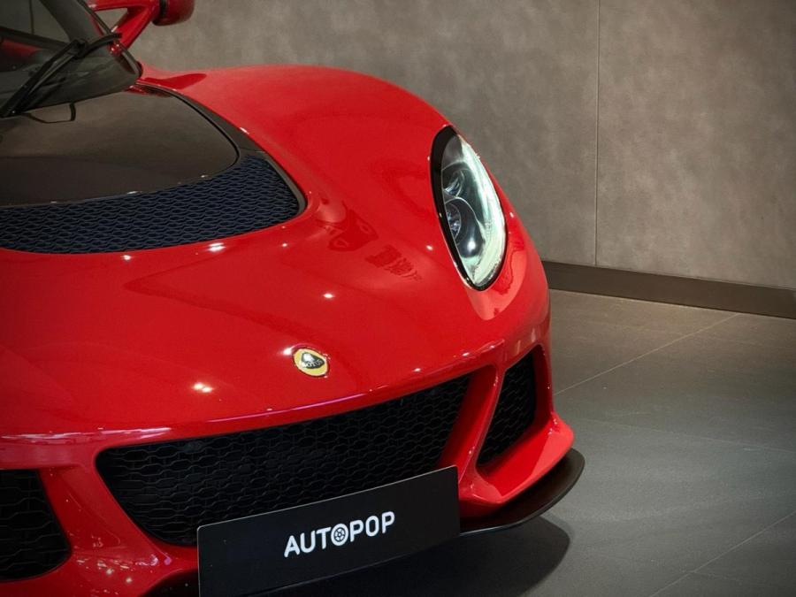 EXIGE S - Image 4